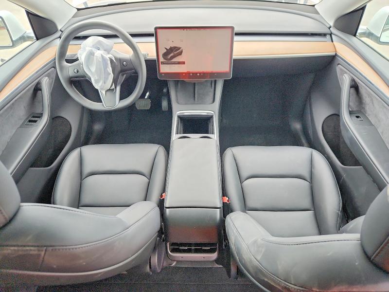 2024 Tesla Model Y მანქანა იყიდება აუქციონზე, vin: 7SAYGDEE3RA333415, აუქციონის ნომერი: 49808126