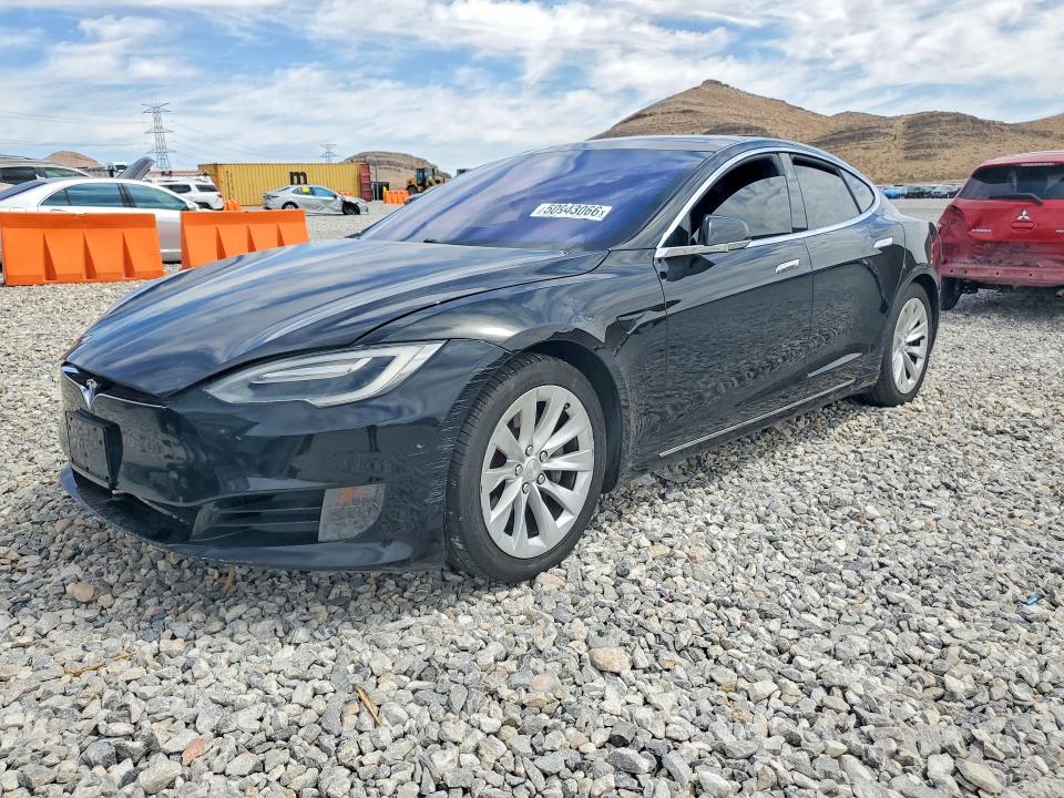Продажа на аукционе авто 2016 Tesla Model S, vin: 5YJSA1E20GF168318, номер лота: 50943066