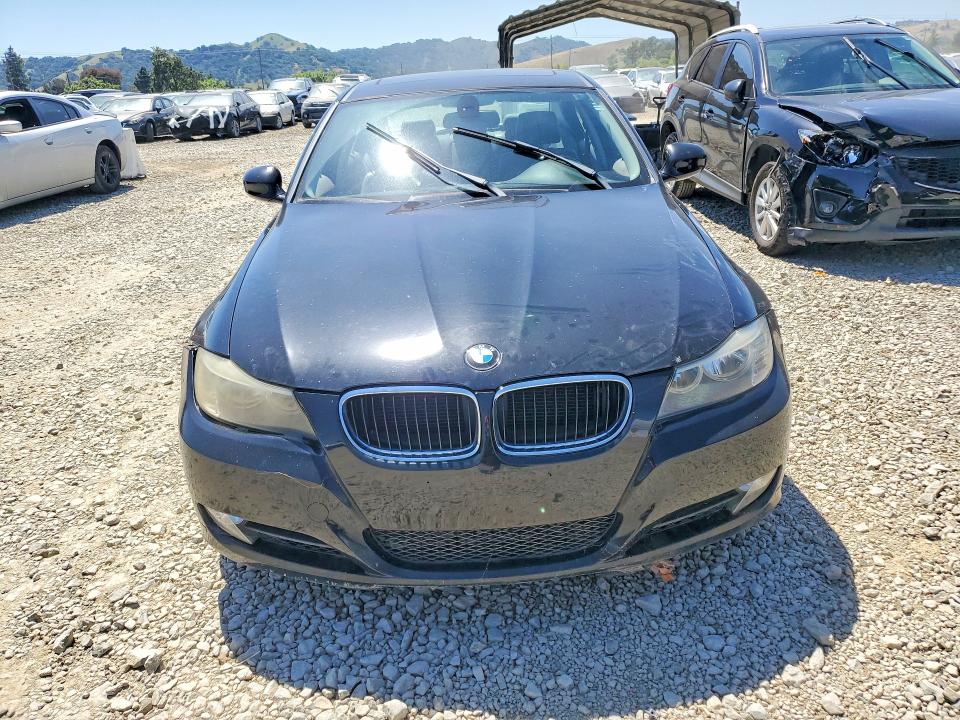 56841046 :رقم المزاد ، WBAPH5C57BA442991 vin ، 2011 Bmw 328 مزاد بيع