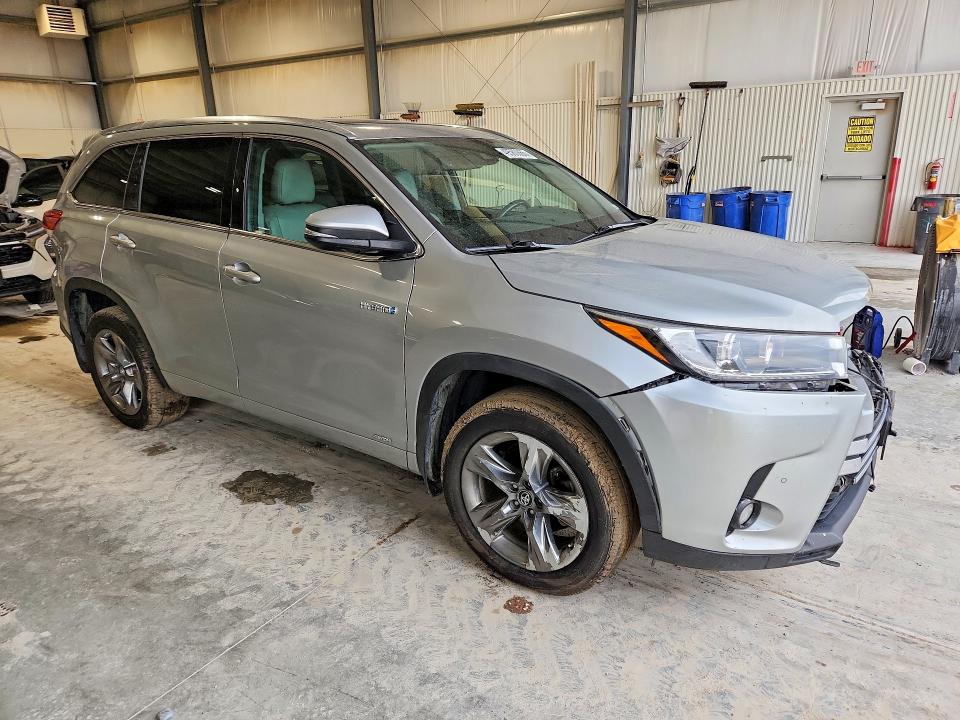 49560866 :رقم المزاد ، 5TDDGRFH6HS023337 vin ، 2017 Toyota Highlander Hybrid مزاد بيع