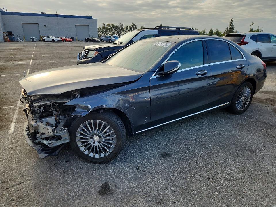 51377576 :رقم المزاد ، 55SWF4KB1FU027733 vin ، 2015 Mercedes-benz C مزاد بيع