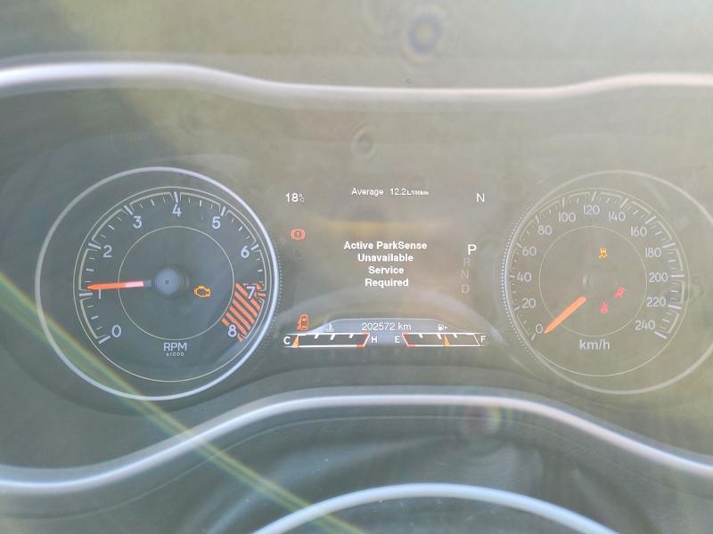 46393476 :رقم المزاد ، 1C4PJMBS8FW564003 vin ، 2015 Jeep Cherokee مزاد بيع