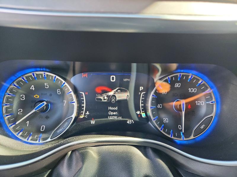 2017 Chrysler Pacifica მანქანა იყიდება აუქციონზე, vin: 2C4RC1GG8HR647917, აუქციონის ნომერი: 49594606