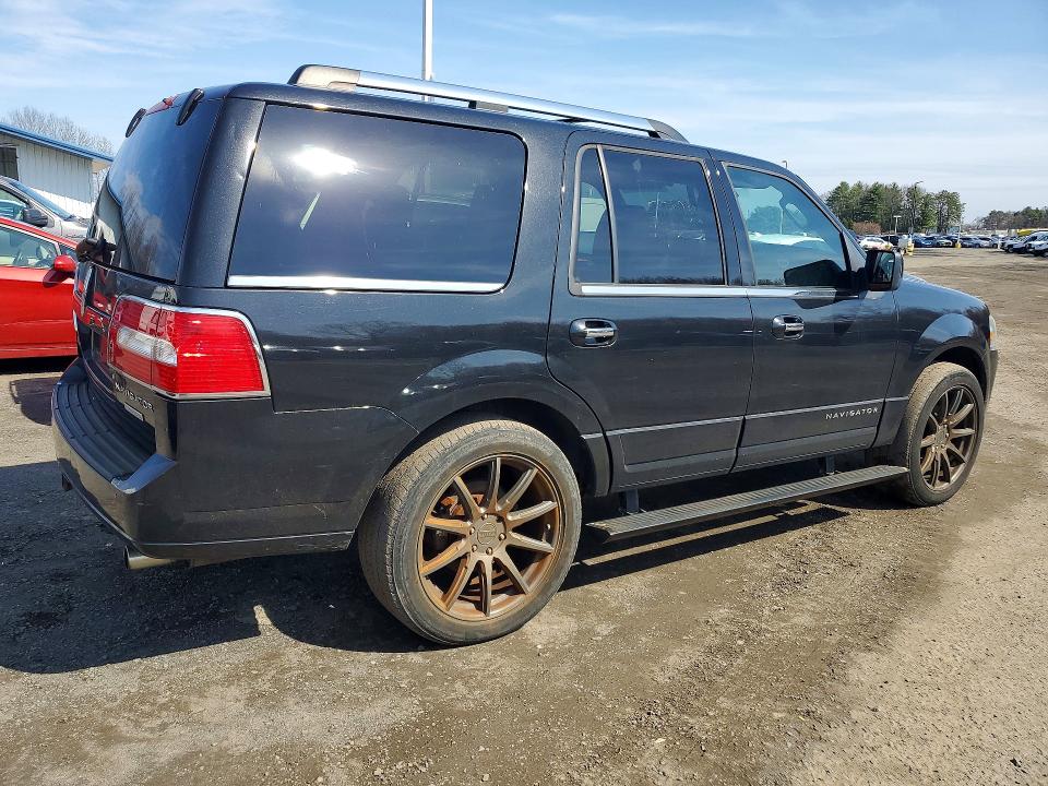 Продаж на аукціоні авто 2011 Lincoln Townhouse Navigator, vin: 5LMJJ2J5XBEJ01892, номер лоту: 48598436
