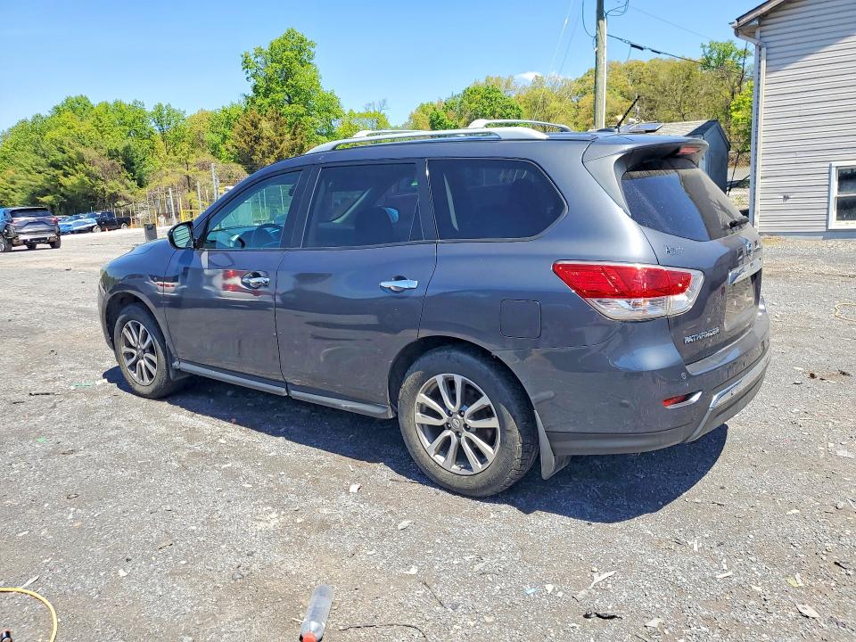 51372326 :رقم المزاد ، 5N1AR2MM1DC603204 vin ، 2013 Nissan Pathfinder مزاد بيع