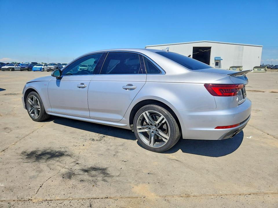 2018 Audi A4 მანქანა იყიდება აუქციონზე, vin: WAUENAF46JA026540, აუქციონის ნომერი: 49153556