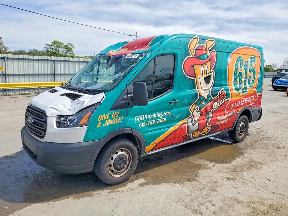 48476146 :رقم المزاد ، 1FTYR2CM1KKB38821 vin ، 2019 Ford Transit مزاد بيع