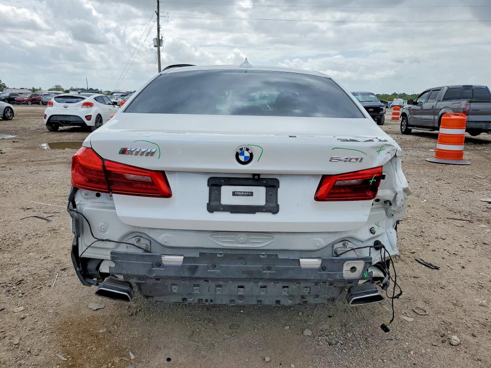 49715826 :رقم المزاد ، WBAJE5C56JWA92577 vin ، 2018 Bmw 540 مزاد بيع