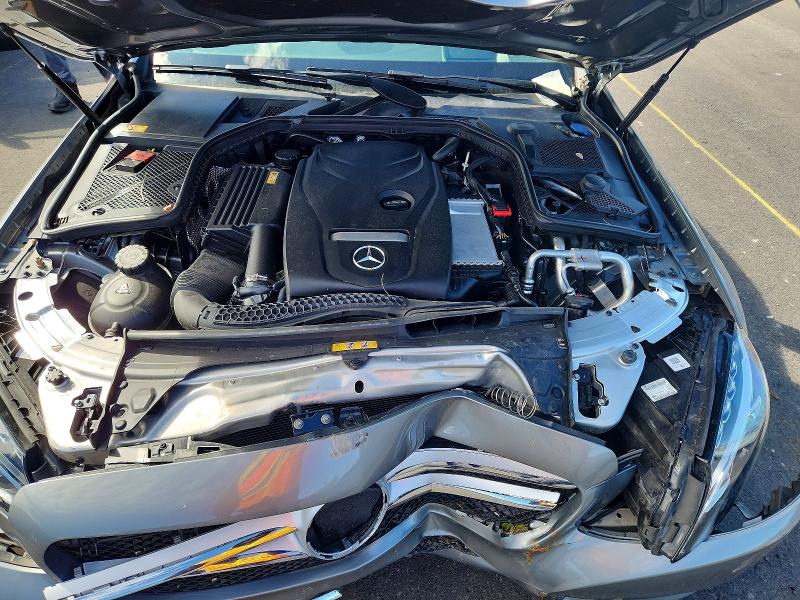 Продажа на аукционе авто 2015 Mercedes-benz C, vin: 55SWF4KB7FU013254, номер лота: 48690236