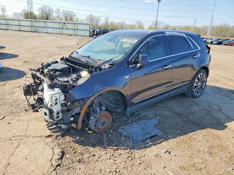 50587686 :رقم المزاد ، 1GYKNERS6HZ166374 vin ، 2017 Cadillac Xt5 مزاد بيع