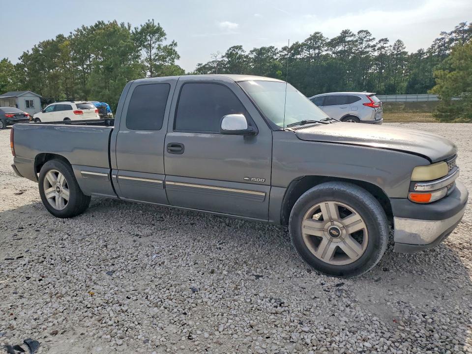 Продажа на аукционе авто 2001 Chevrolet Silverado, vin: 2GCEC19V711156527, номер лота: 51696856