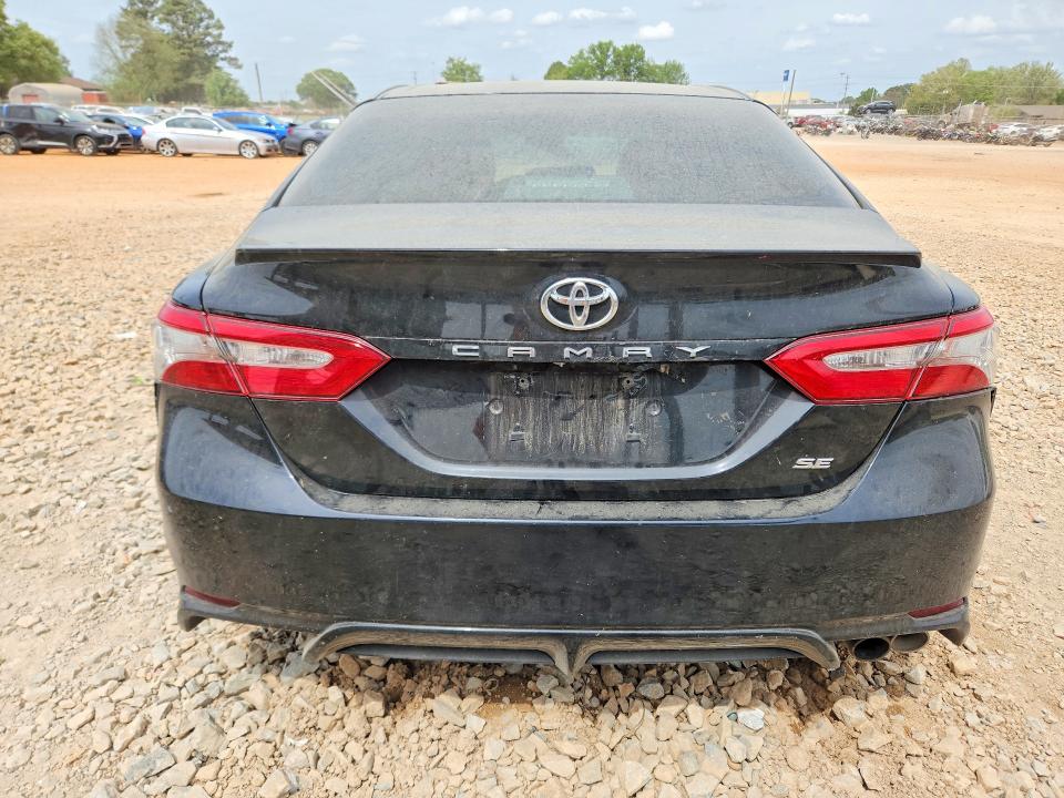 2018 Toyota Camry მანქანა იყიდება აუქციონზე, vin: 4T1B11HK5JU660493, აუქციონის ნომერი: 48662216