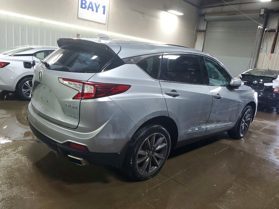 51792796 :رقم المزاد ، 5J8TC2H57NL012993 vin ، 2022 Acura Rdx مزاد بيع