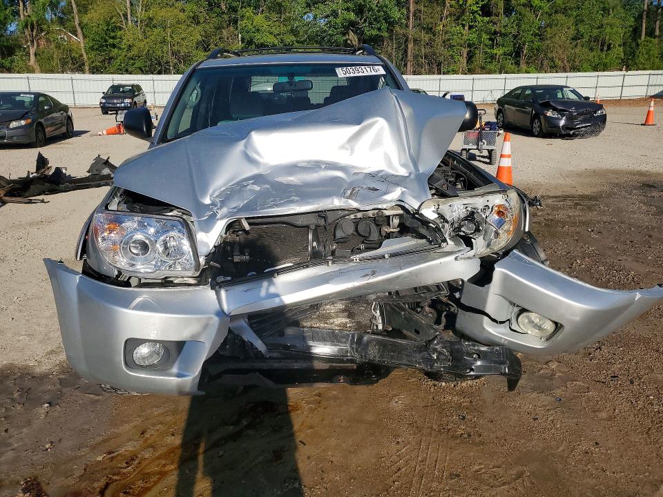 50393176 :رقم المزاد ، JTEBT14R768032724 vin ، 2006 Toyota 4runner مزاد بيع