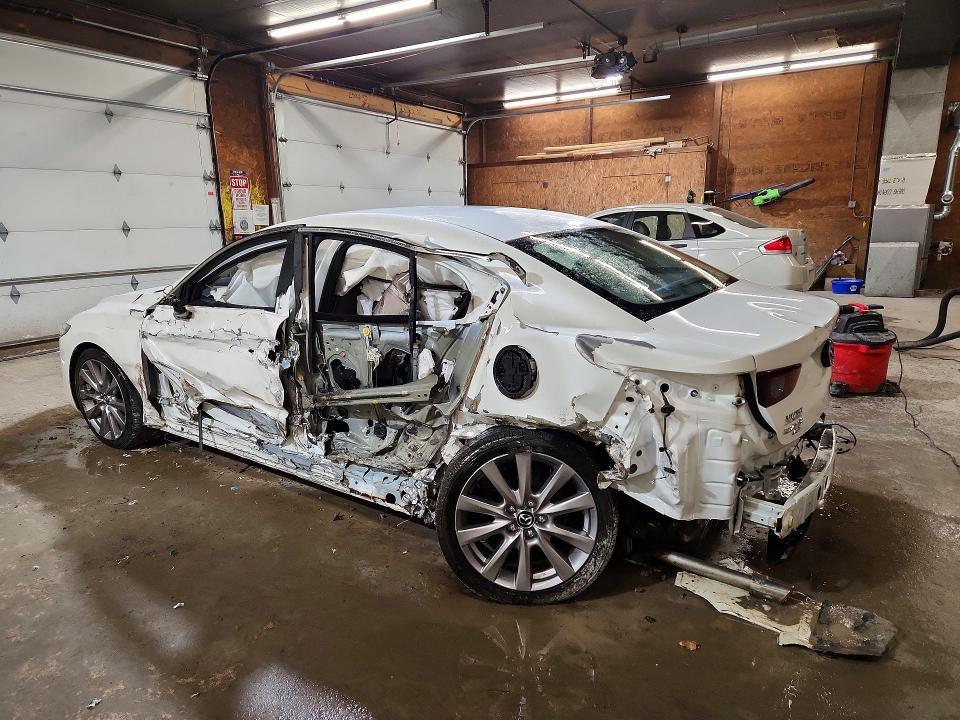 49063026 :رقم المزاد ، JM1BPBCM9L1172623 vin ، 2020 Mazda 3 مزاد بيع