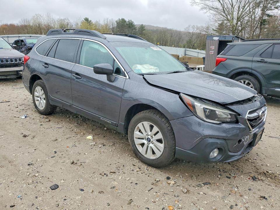 51779426 :رقم المزاد ، 4S4BSACC9J3321951 vin ، 2018 Subaru Outback مزاد بيع