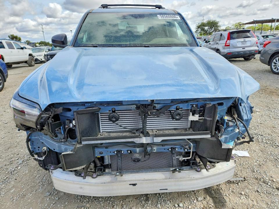 2025 Toyota 4runner მანქანა იყიდება აუქციონზე, vin: JTEVB5BR0S5021084, აუქციონის ნომერი: 50560886