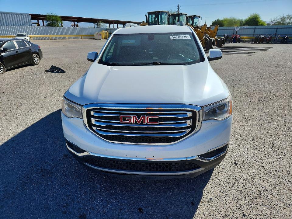 50749126 :رقم المزاد ، 1GKKNLLA8JZ147913 vin ، 2018 Gmc Acadia مزاد بيع