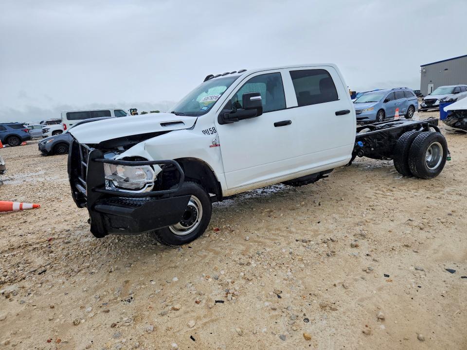 50679316 :رقم المزاد ، 3C7WRTCLXRG185743 vin ، 2024 Ram 3500 مزاد بيع