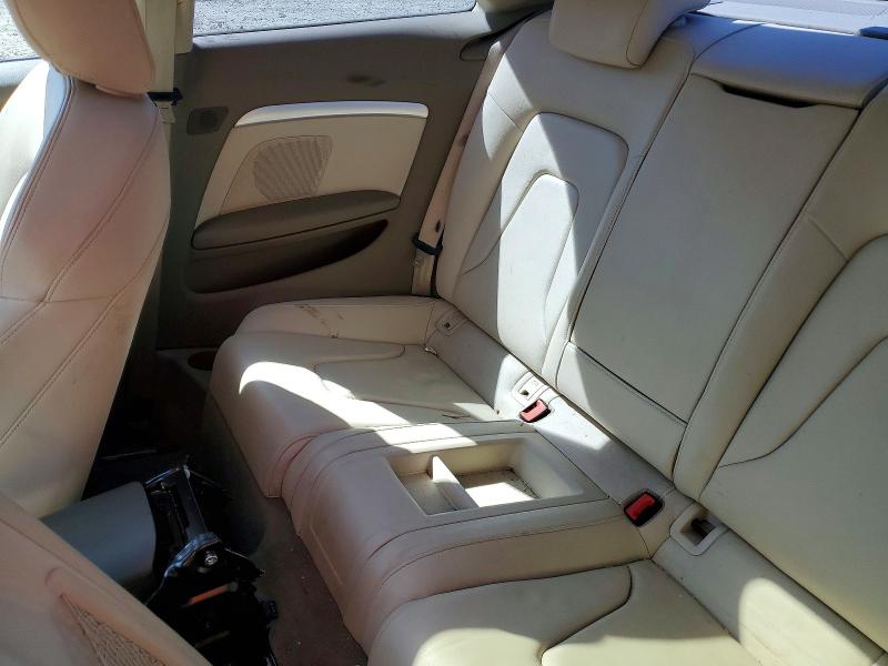 Продажа на аукционе авто 2011 Audi A5, vin: WAULFAFR3BA014122, номер лота: 48680136