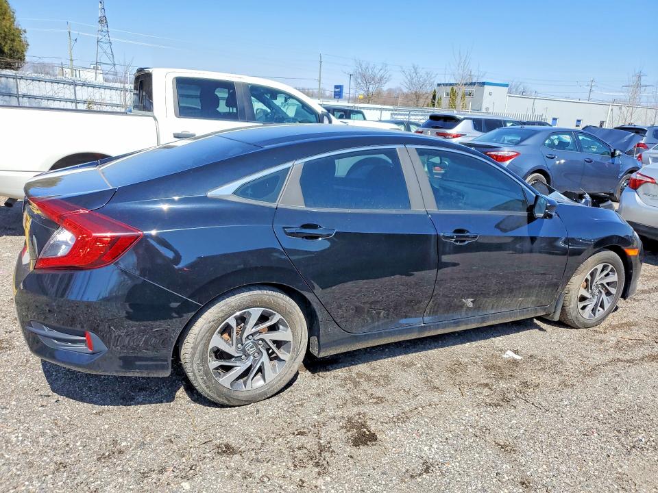Продажа на аукционе авто 2018 Honda Civic, vin: 2HGFC2F85JH004733, номер лота: 48600756
