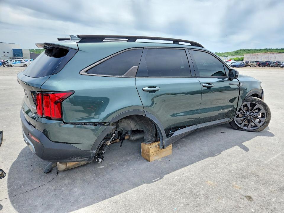 51415746 :رقم المزاد ، 5XYRKDLF4MG012595 vin ، 2021 Kia Sorento مزاد بيع