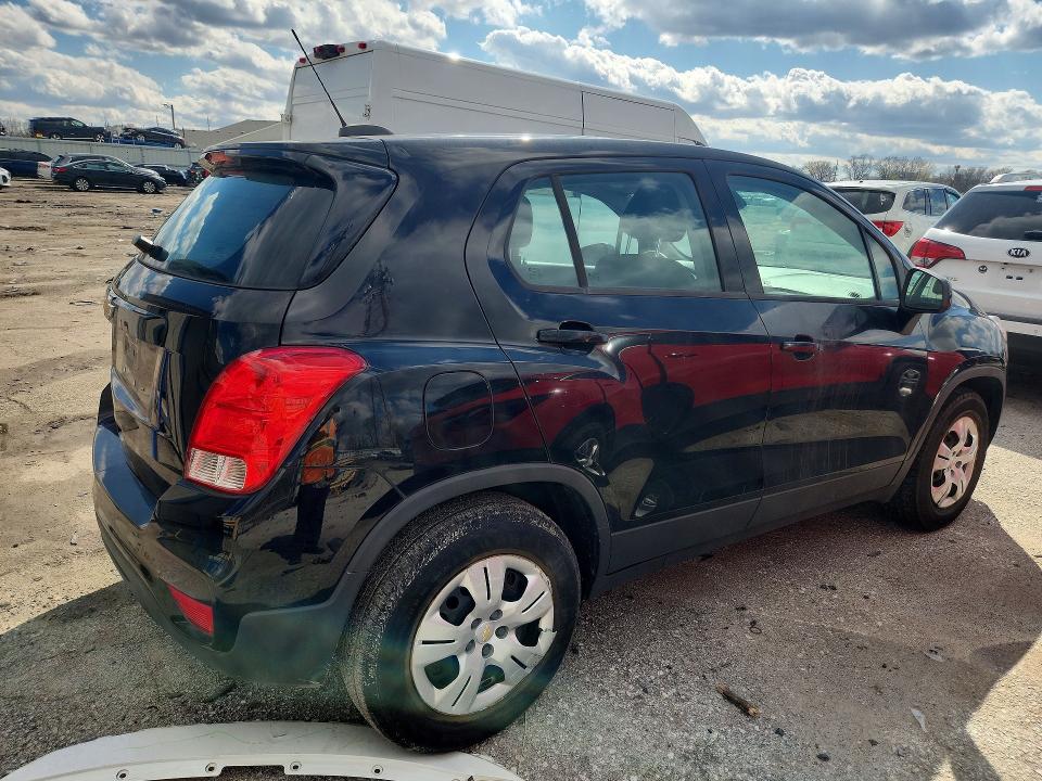 48832256 :رقم المزاد ، 3GNCJKSB1HL281218 vin ، 2017 Chevrolet Trax مزاد بيع