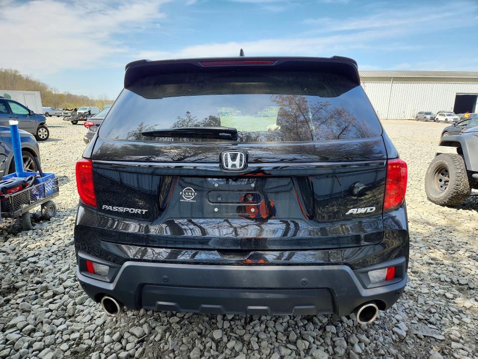 49877836 :رقم المزاد ، 5FNYF8H58SB007881 vin ، 2025 Honda Passport مزاد بيع