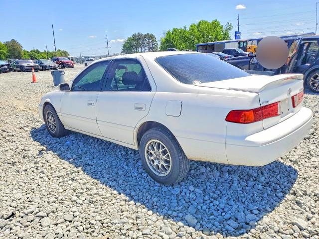 51156406 :رقم المزاد ، 4T1BG22K7YU937149 vin ، 2000 Toyota Camry مزاد بيع