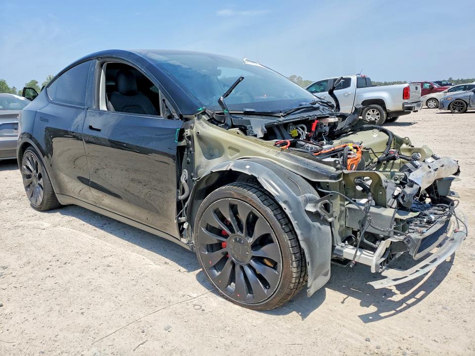 Продажа на аукционе авто 2022 Tesla Model Y, vin: 7SAYGDEF7NF366553, номер лота: 49728826