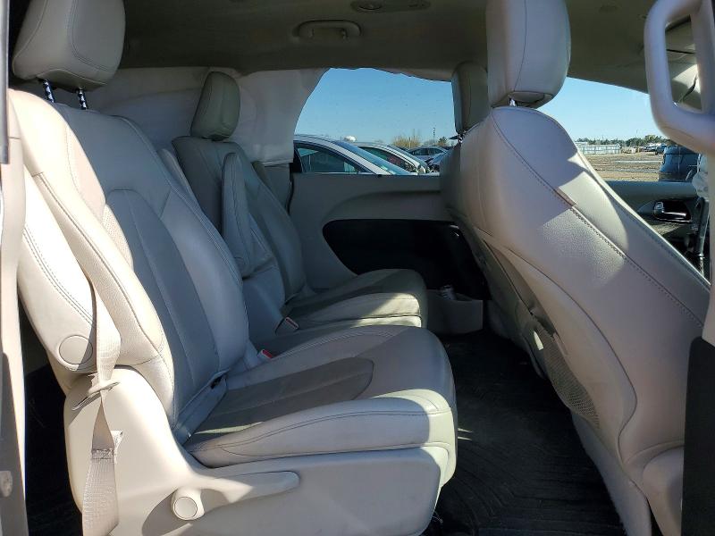 Продаж на аукціоні авто 2018 Chrysler Pacifica, vin: 2C4RC1L73JR364952, номер лоту: 48935096