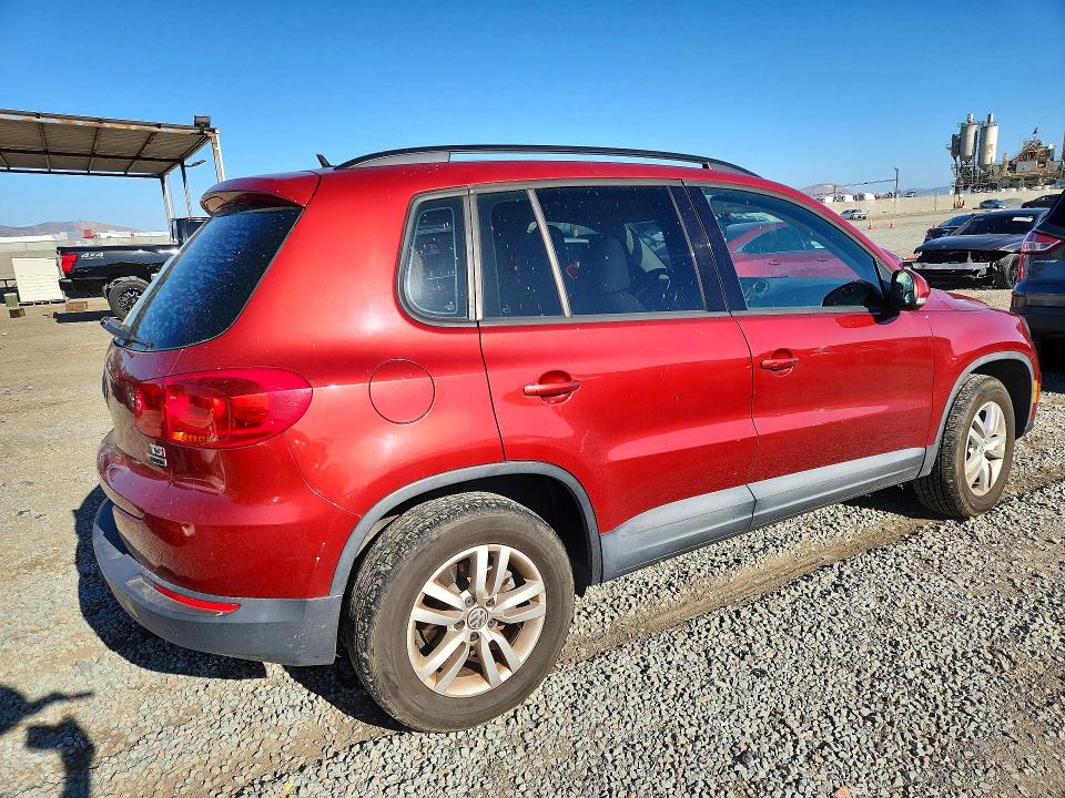 49516736 :رقم المزاد ، WVGBV7AX0GW030830 vin ، 2016 Volkswagen Tiguan مزاد بيع