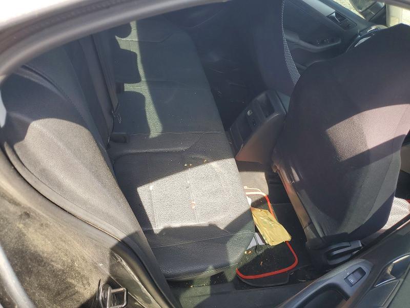 49843336 :رقم المزاد ، 3VWGZ7AJ1BM327122 vin ، 2011 Volkswagen Jetta مزاد بيع