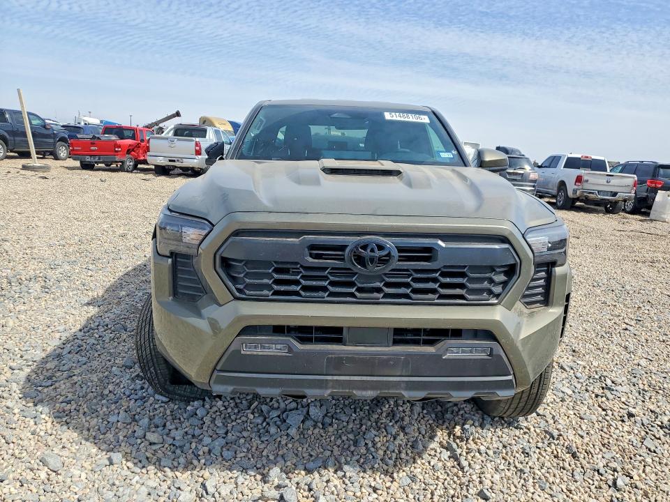 Продаж на аукціоні авто 2025 Toyota Tacoma, vin: 3TMKB5FN2SM052670, номер лоту: 51488106