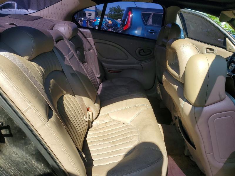 52200416 :رقم المزاد ، 1G2HY54K714134667 vin ، 2001 Pontiac Bonneville مزاد بيع