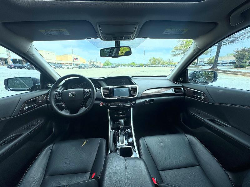 48538536 :رقم المزاد ، 1HGCR2F84GA096457 vin ، 2016 Honda Accord مزاد بيع