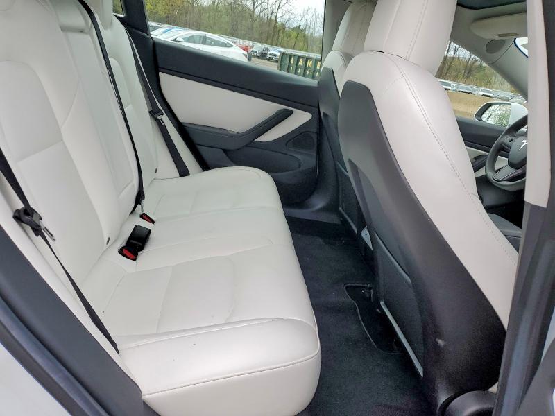 50590166 :رقم المزاد ، 5YJ3E1EB0KF494945 vin ، 2019 Tesla Model 3 مزاد بيع