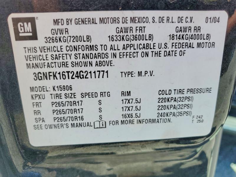 51550726 :رقم المزاد ، 3GNFK16T24G211771 vin ، 2004 Chevrolet Suburban مزاد بيع