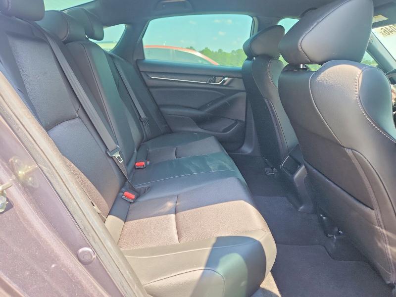 50717046 :رقم المزاد ، 1HGCV1F35LA026437 vin ، 2020 Honda Accord مزاد بيع