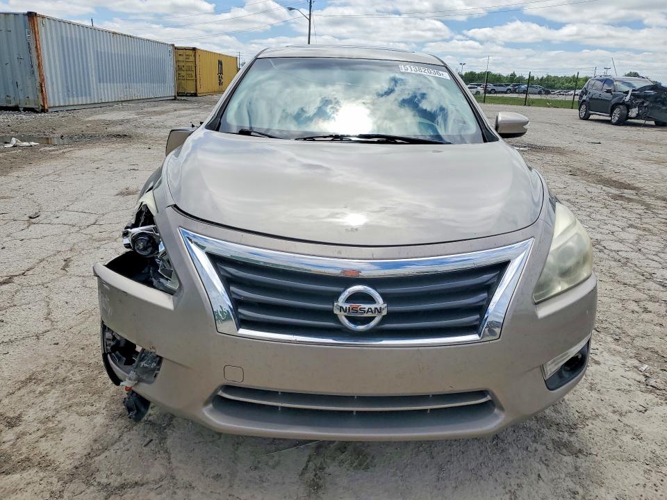 Продажа на аукционе авто 2015 Nissan Altima, vin: 1N4AL3APXFC197670, номер лота: 51382036