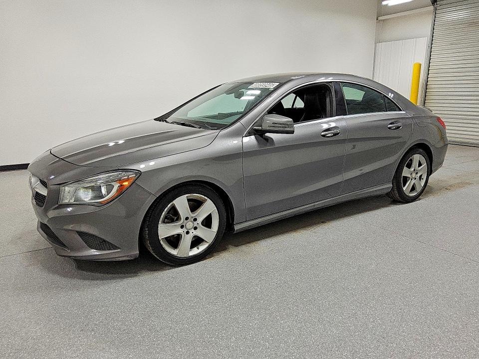 48059946 :رقم المزاد ، WDDSJ4GB9FN172856 vin ، 2015 Mercedes-benz Cla مزاد بيع