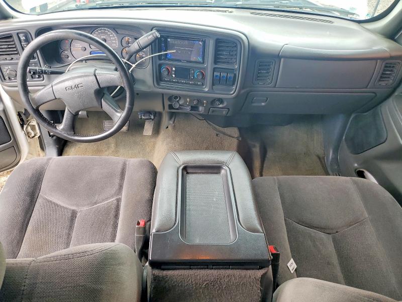 49805936 :رقم المزاد ، 1GTHK23D27F190611 vin ، 2007 Gmc Sierra مزاد بيع