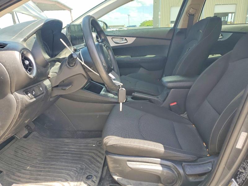 2023 Kia Forte მანქანა იყიდება აუქციონზე, vin: 3KPF24AD9PE653988, აუქციონის ნომერი: 49053156
