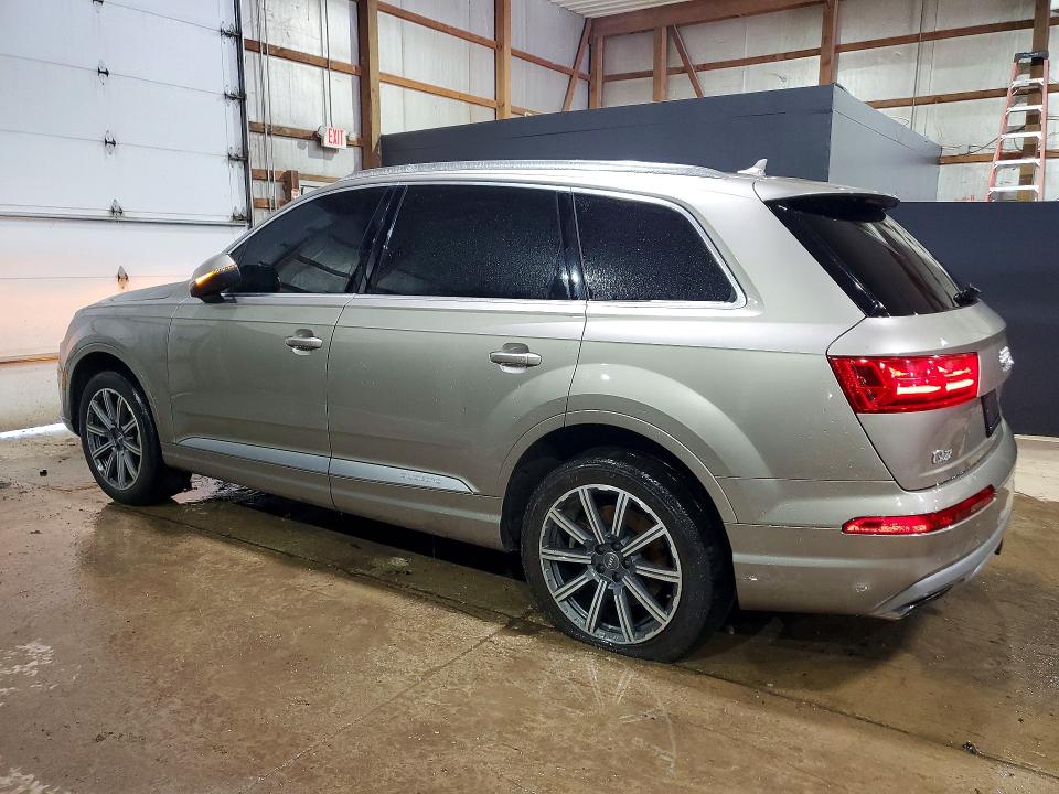 Продажа на аукционе авто 2017 Audi Q7, vin: WA1LAAF72HD036033, номер лота: 51302736