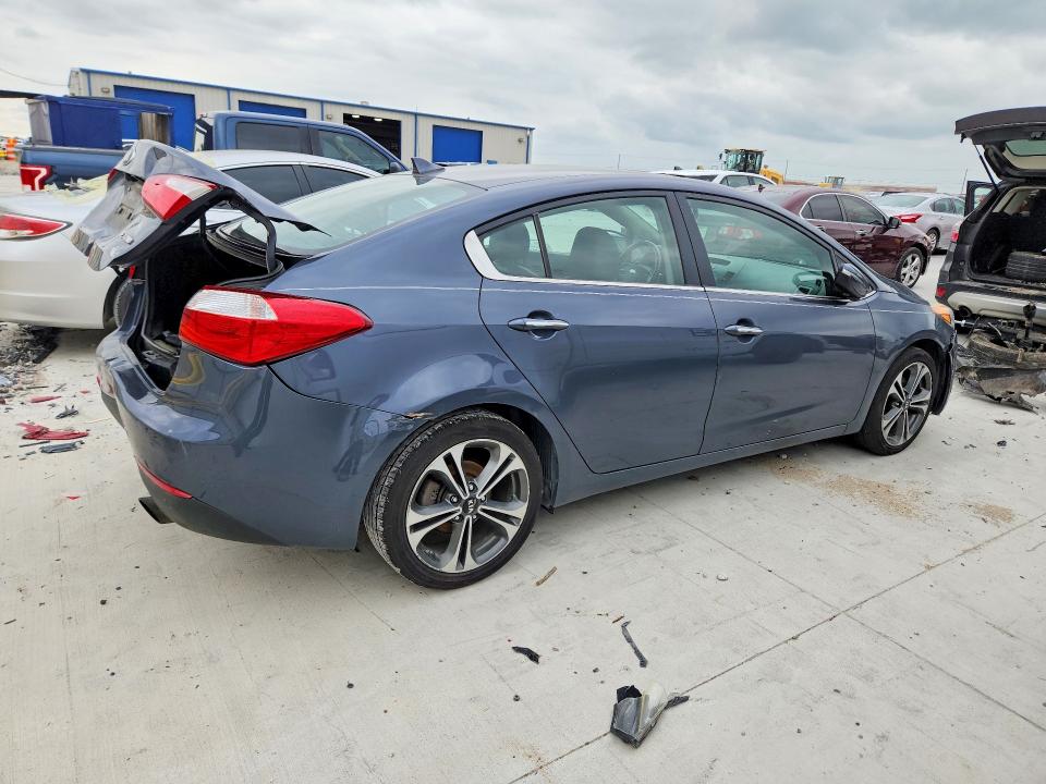 49885776 :رقم المزاد ، KNAFZ4A85E5066434 vin ، 2014 Kia Forte مزاد بيع