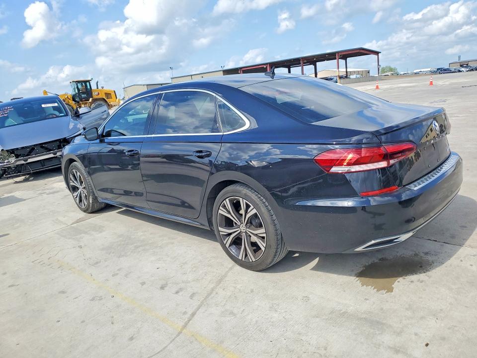 Продажа на аукционе авто 2021 Volkswagen Passat, vin: 1VWSA7A37MC004426, номер лота: 49761656