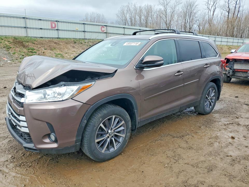 Aukcja sprzedaży 2019 Toyota /s/le/xle, vin: 5TDJZRFH8KS700117, numer aukcji: 49537116