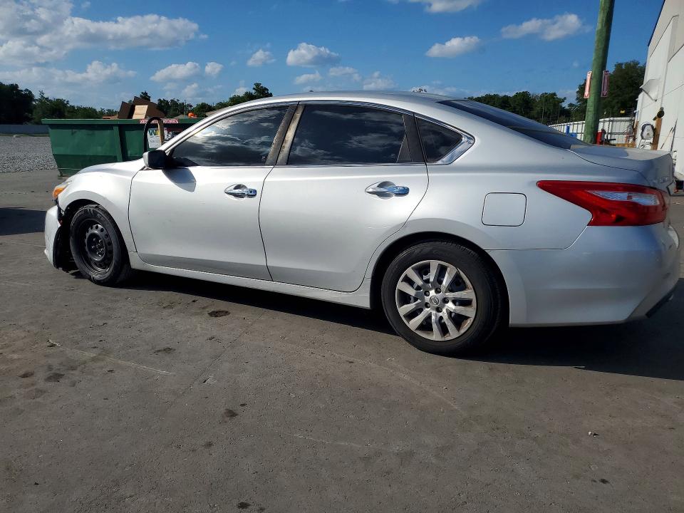2017 Nissan Altima მანქანა იყიდება აუქციონზე, vin: 1N4AL3AP8HC232368, აუქციონის ნომერი: 49825756