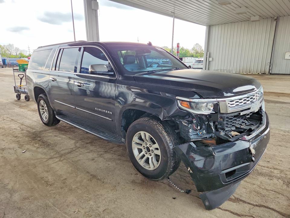 51470956 :رقم المزاد ، 1GNSKJKC6FR168415 vin ، 2015 Chevrolet Suburban مزاد بيع