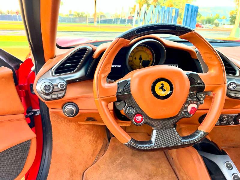 2016 Ferrari 488 Gtb მანქანა იყიდება აუქციონზე, vin: ZFF79ALA5G0214993, აუქციონის ნომერი: 50195736